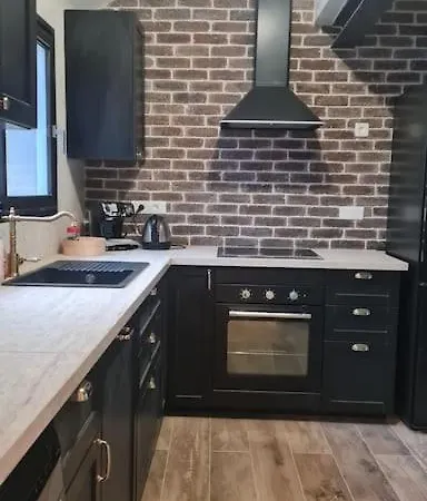 Spacieux Duplex En Plein Centre-Ville De Fontainebleau Exterior foto